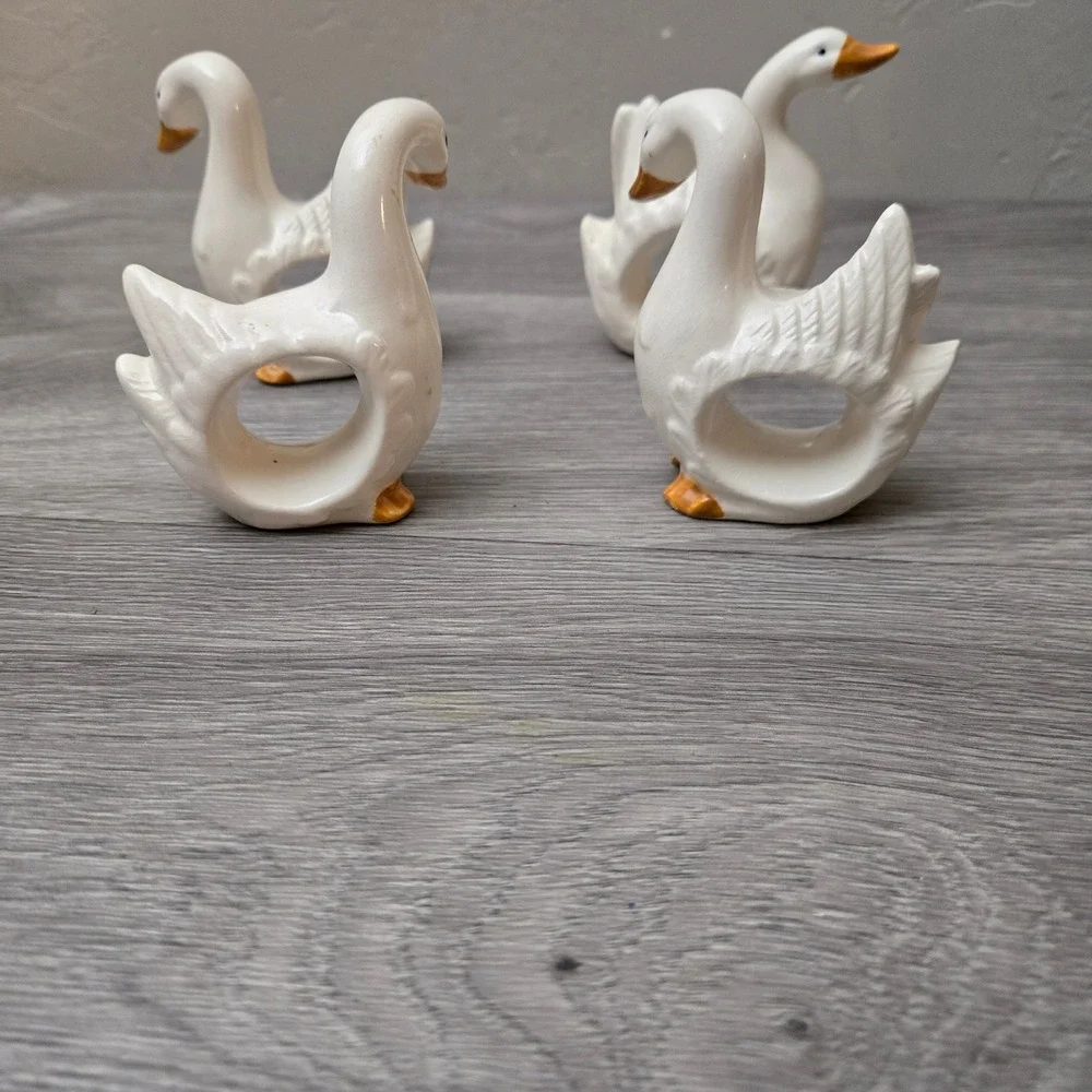 White Goose Napkin Rings Set 4 Vintage Ceramic Japan Cottagecore 80s